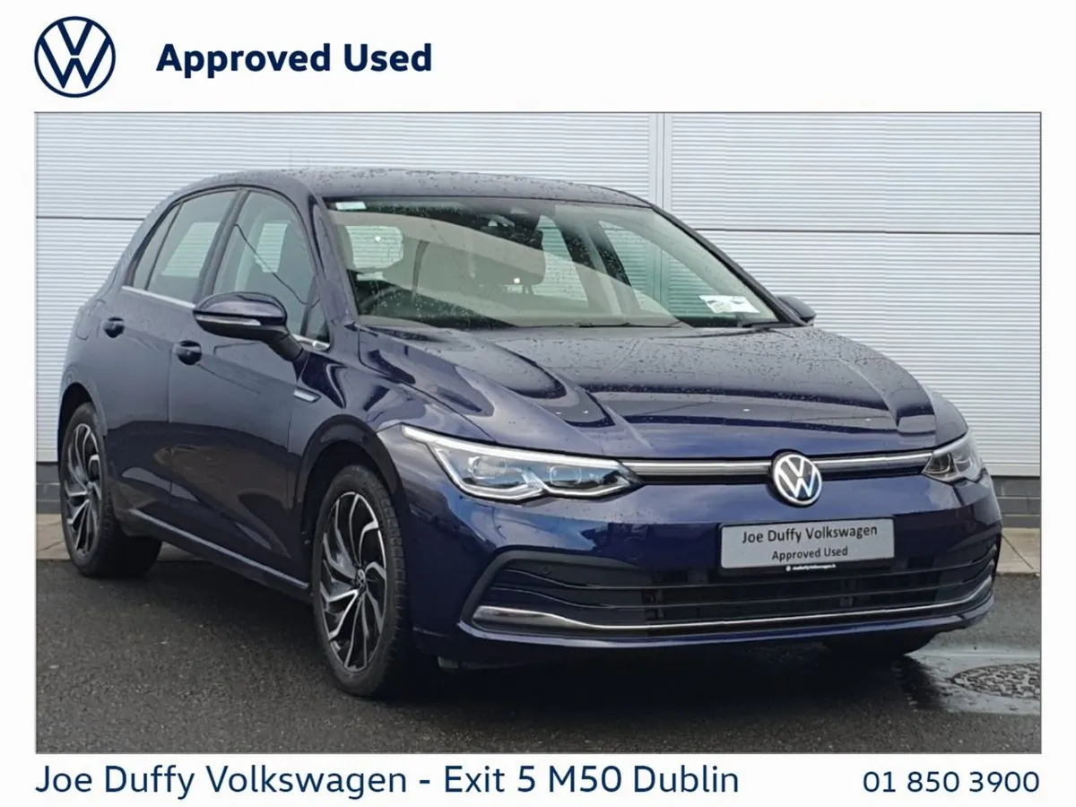 Volkswagen Golf Style 1.5 TSI 130HP 5DR (includes