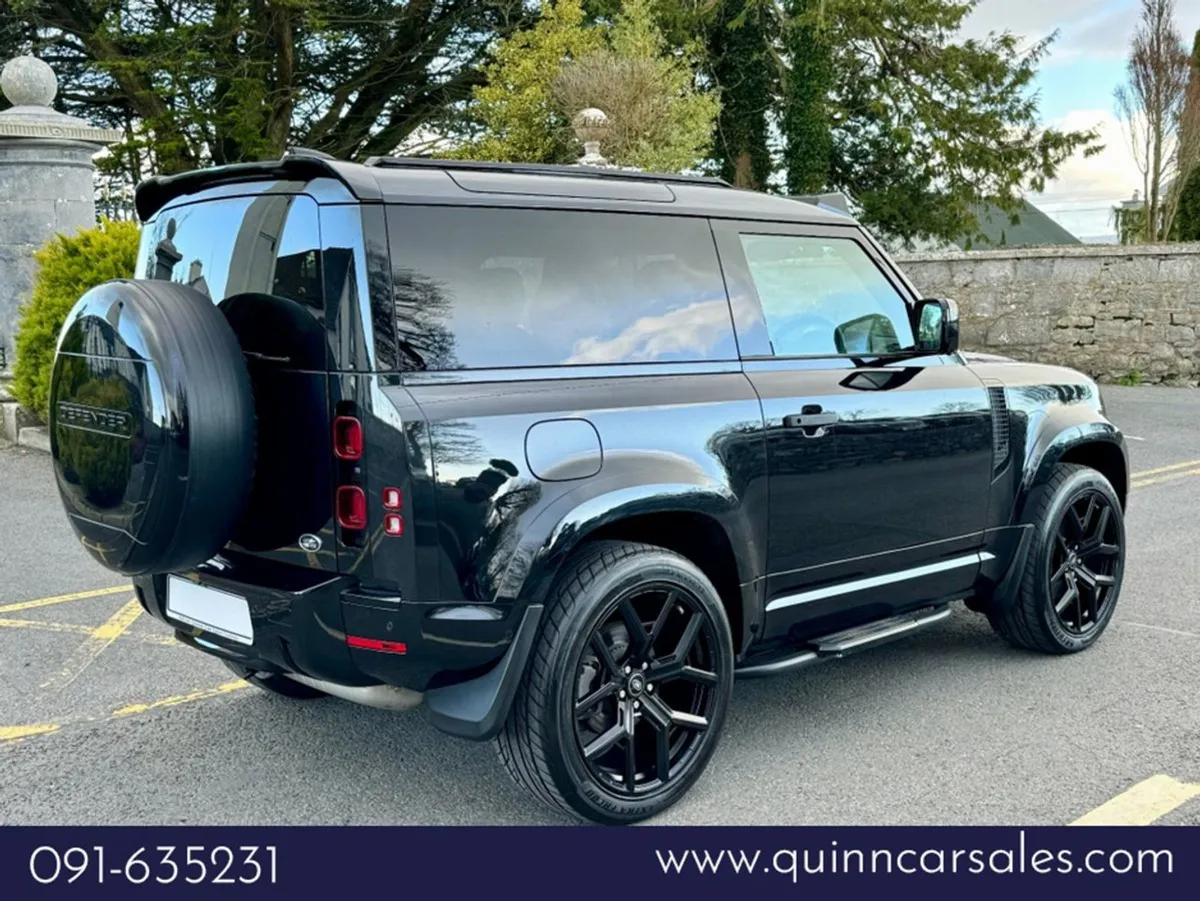 Land Rover Defender 90 Urban 3.0d Mhev Auto 3 Sea - Image 3
