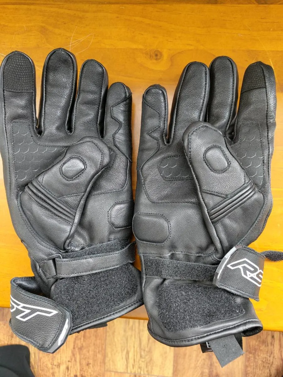 RST leather gloves and Bogoto boots for sale in Co. Kilkenny for €45 on ...