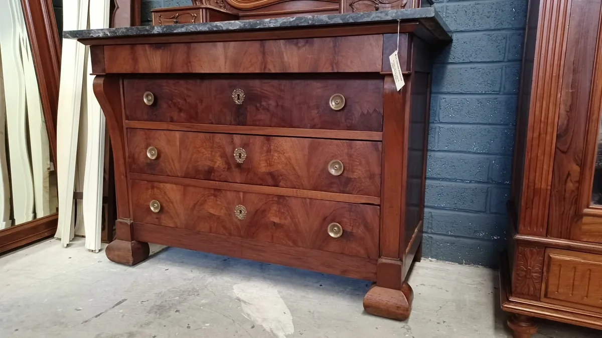 Original French Louis Philippe chest of drawers - Image 1