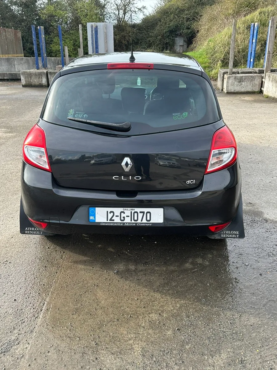 Renault Clio 2012 - Image 1