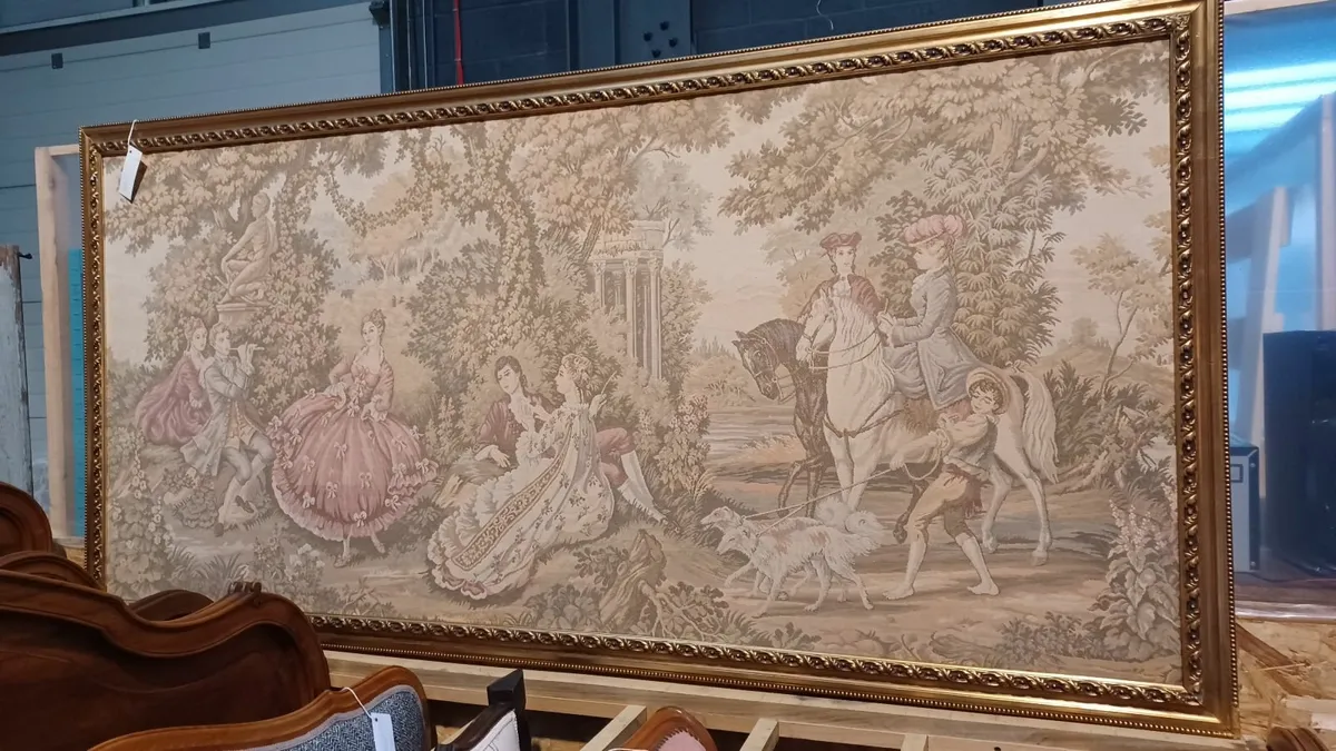 Nineteenth-century tapestry in a gold frame - Image 1