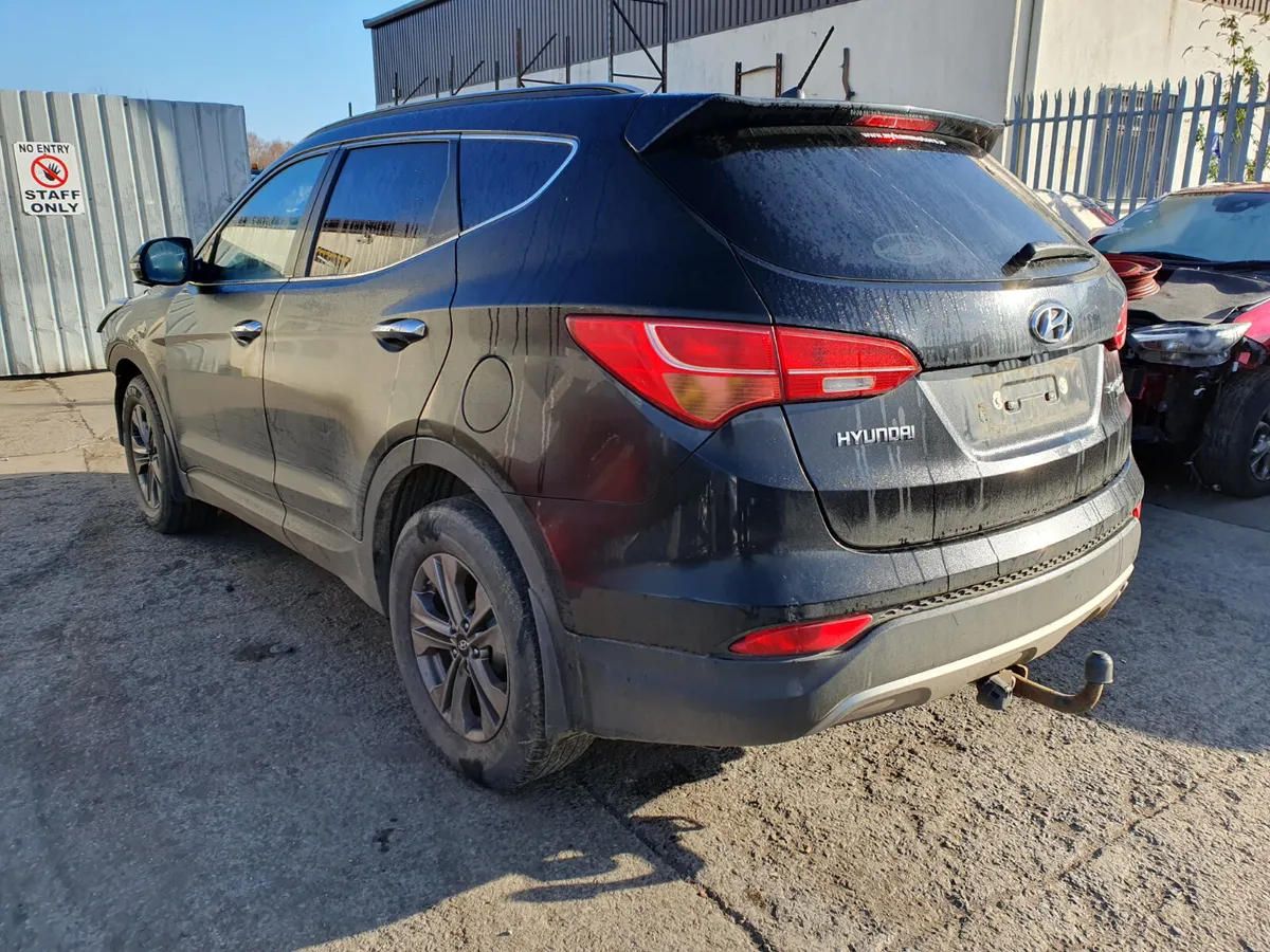 15 HYUNDAI SANTA FE  2.2 CRDI 4WD FOR BREAKING - Image 3