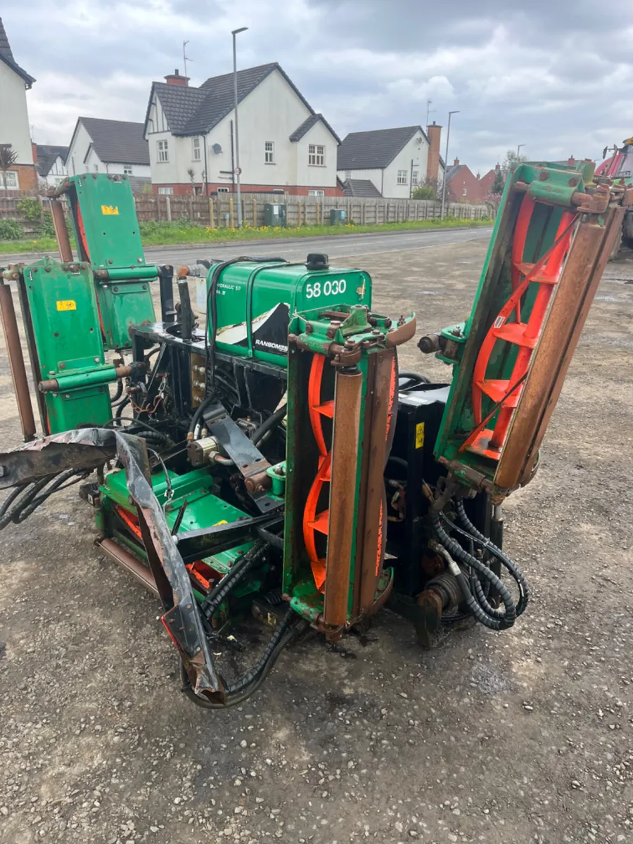 Ransomes  gang mower - Image 1