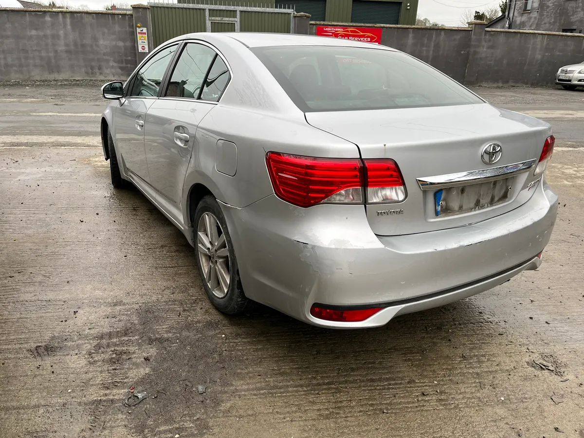 For Parts 2012 Toyota Avensis 2l diesel - Image 3