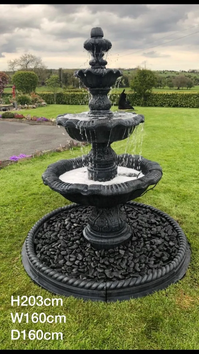 GARDEN ORNAMENTS N39 Y165 - Image 2