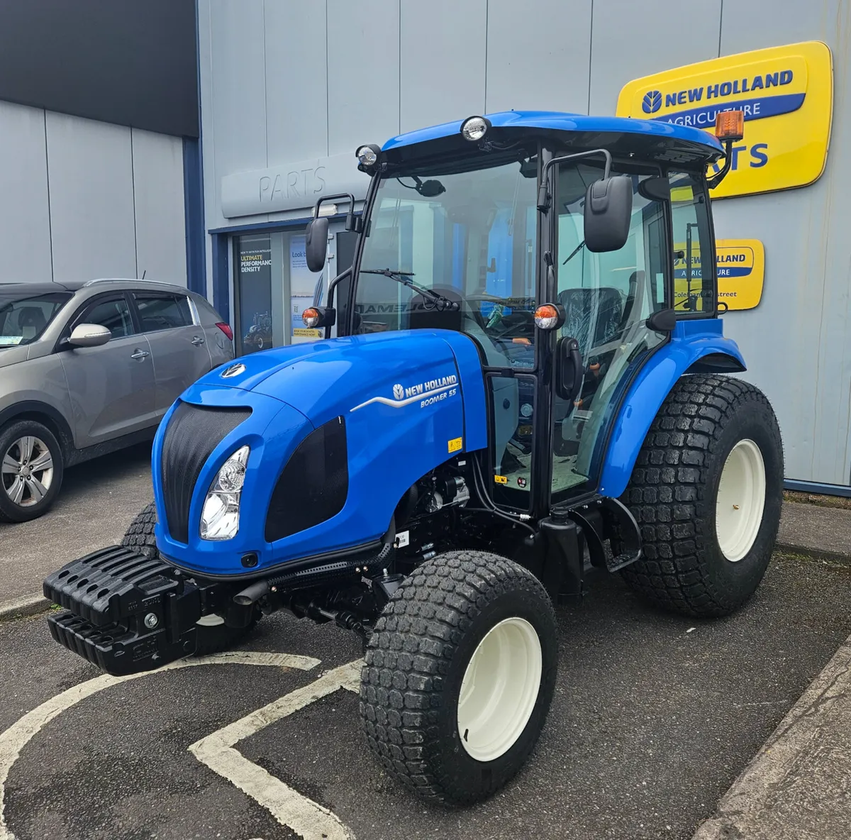 NEW HOLLAND BOOMER 55 2025 - Image 2