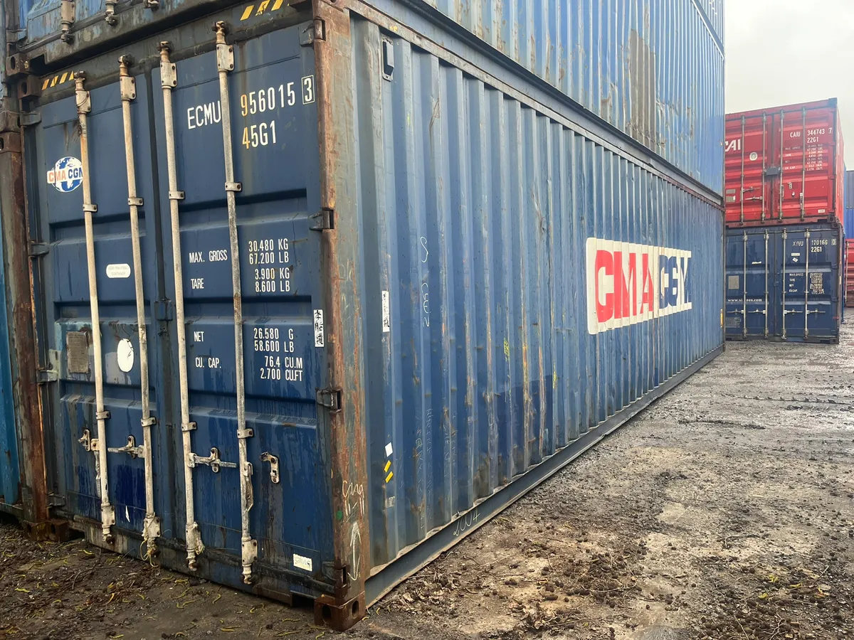 Container