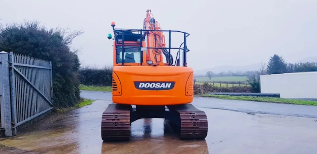 2019 Doosan Dx140Lcr - Image 4