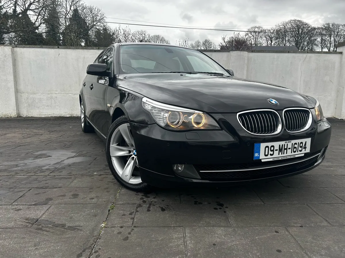 BMW 520D Auto SE Business NEW CHAIN 1y NCT