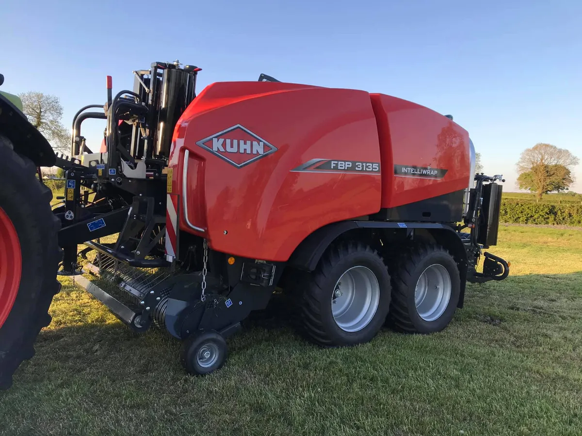 KUHN FBP 3135 BALER / WRAPPER COMBINATION