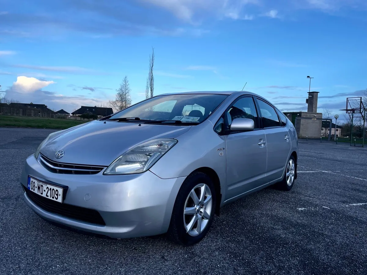 Toyota Prius 1.5 Petrol NCT And TAX
