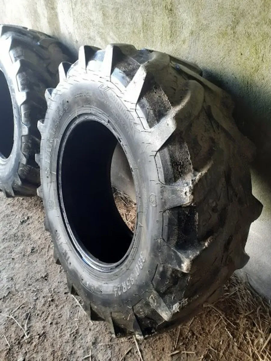 Tractor tyres - Image 1