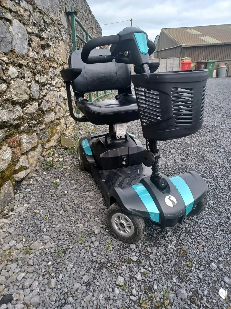 Mobility scooter
