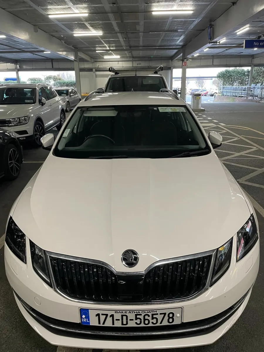 Skoda Octavia 2017 AUTO ESTATE 1.4L PETROL WHITE