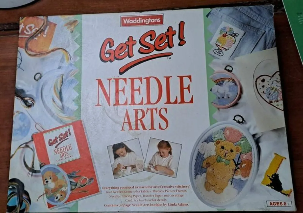 Waddingtons Needle Art set