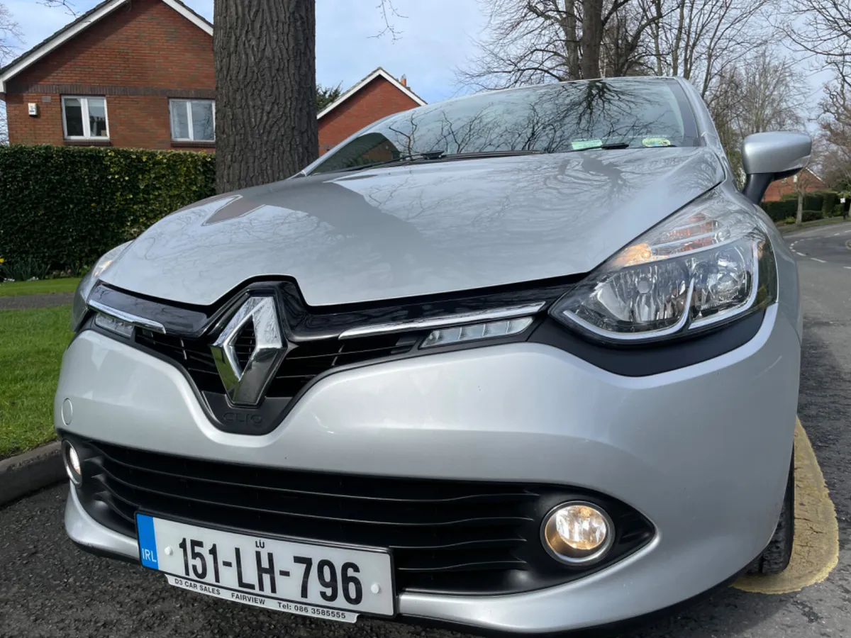 2015 RENAULT CLIO PETROL NCT MAY 2025