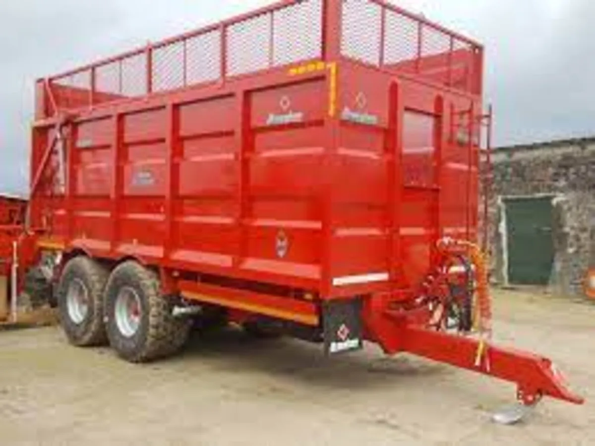 Broughan silage trailer - Image 2