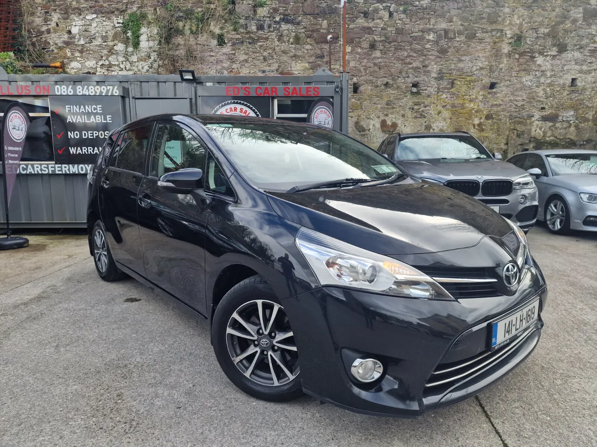 Toyota Verso 1.6 D Luna Skyview 7 seater - Image 1