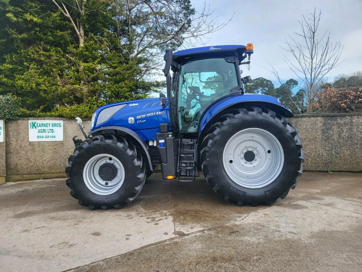 Newholland T7.225 Auto-Command