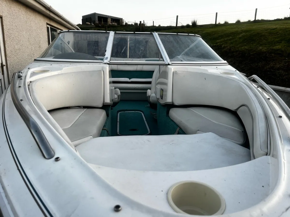 champion altana speed boat - Image 2