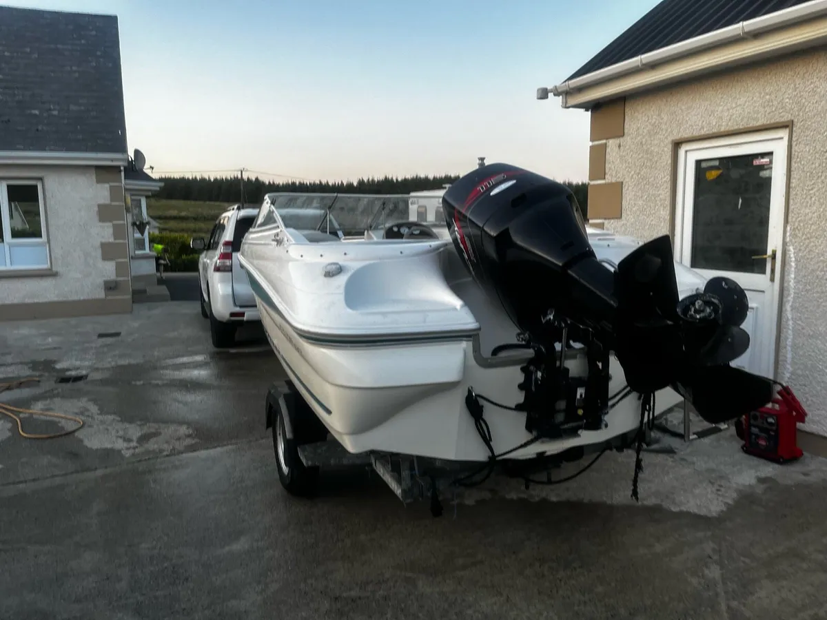 champion altana speed boat - Image 3