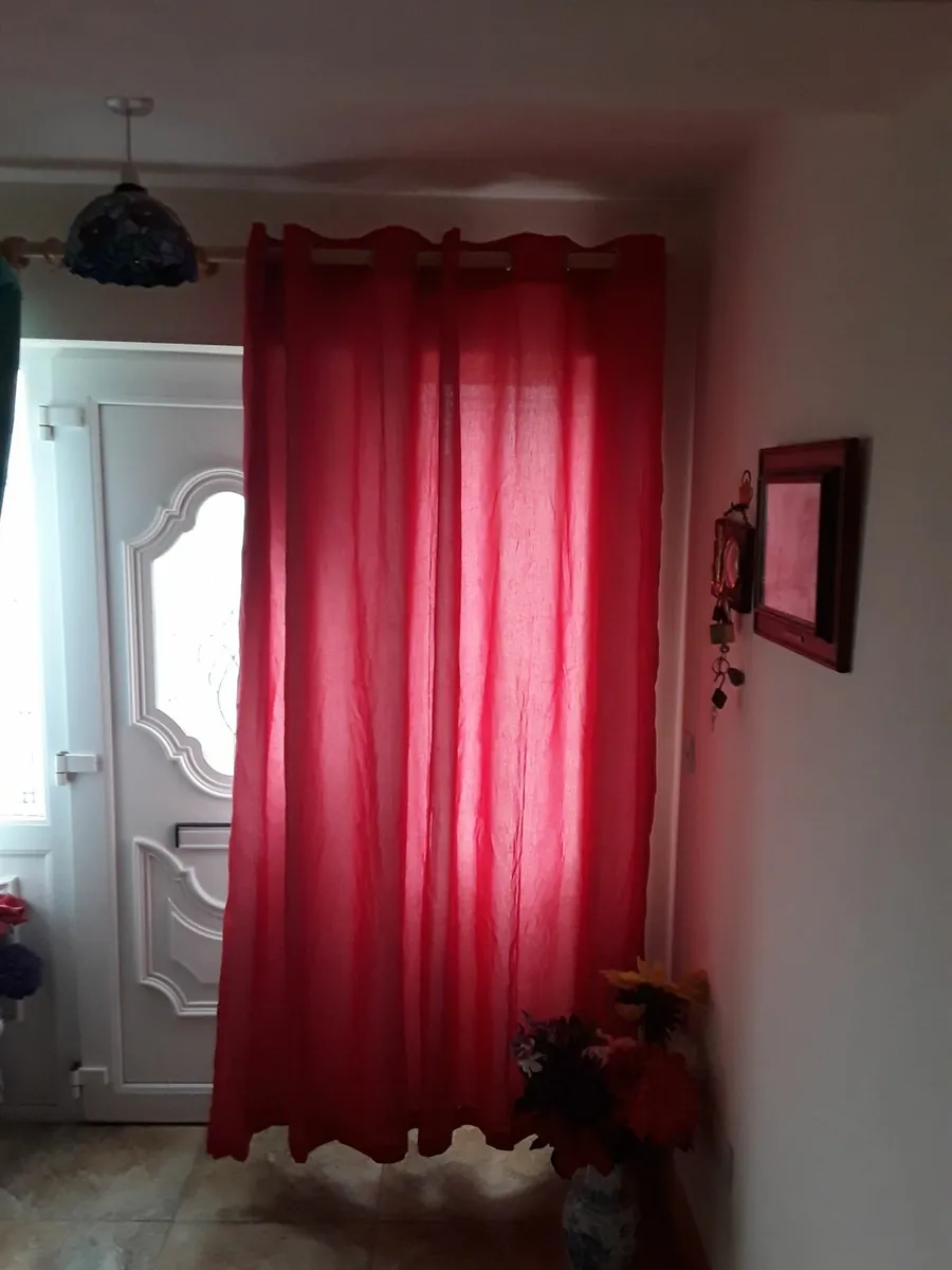 Beautiful brand new deep red heavy drapes
