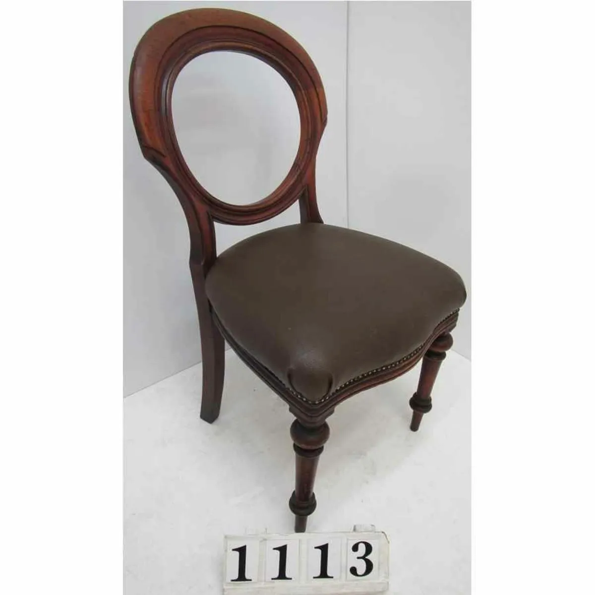 Vintage chair, single.   #1113