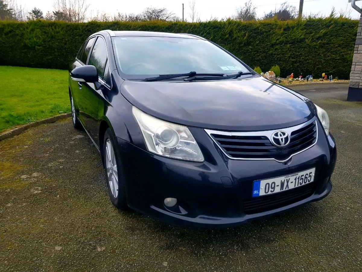 TOYOTA AVENSIS 2.0 NCT 11/04/2025