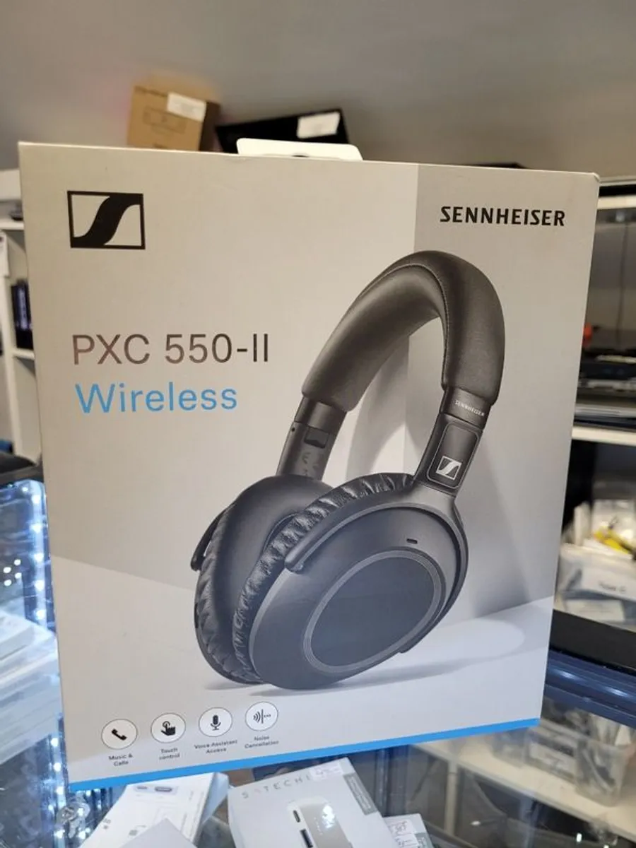 Sennheiser PXC 550-II noise-Cancelling wireless Headphones with microphone - Black