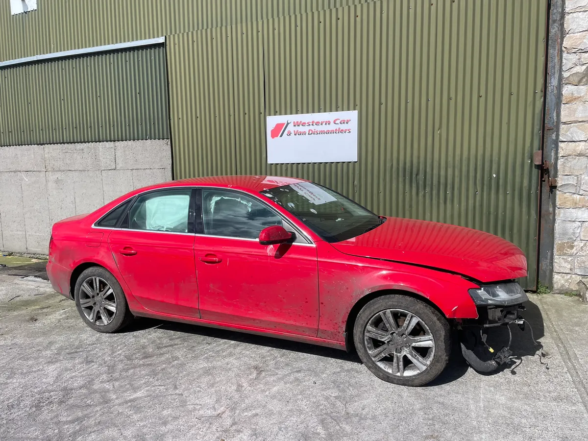 2010 Audi a4 136bhp for dismantling
