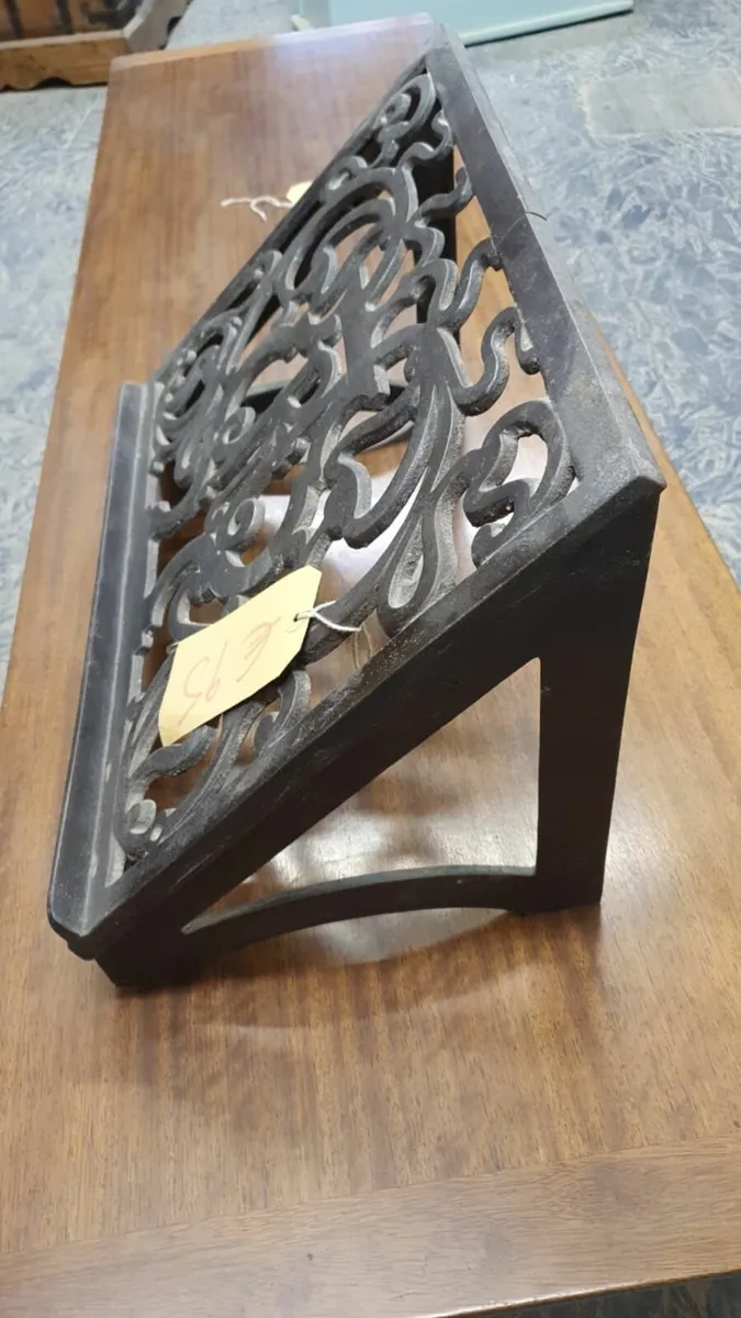 Victorian cast iron book stand