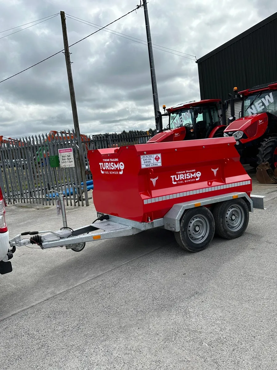 New Tyrone Turismo fuel bowser - Image 4