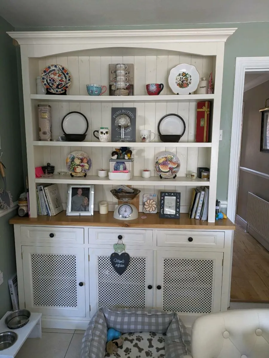 Bespoke Kitchen sideboard unit with shelves