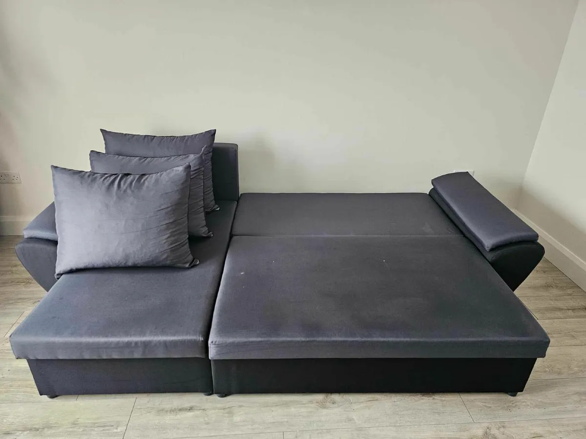 CORNER SOFA/ BED for sale in Co. Offaly for €120 on DoneDeal