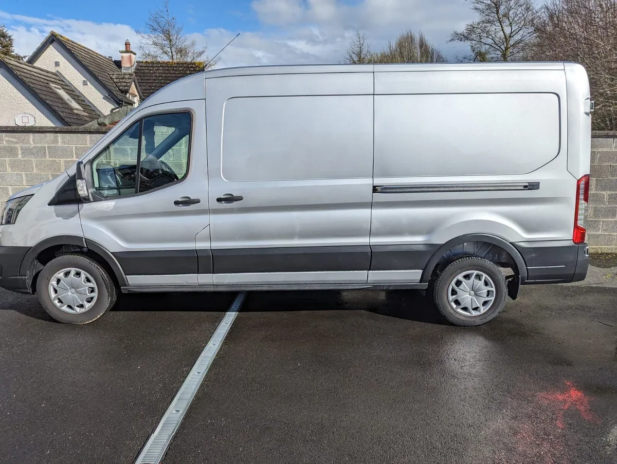 Immaculate 2023 Ford Transit Trend 170 - Image 1