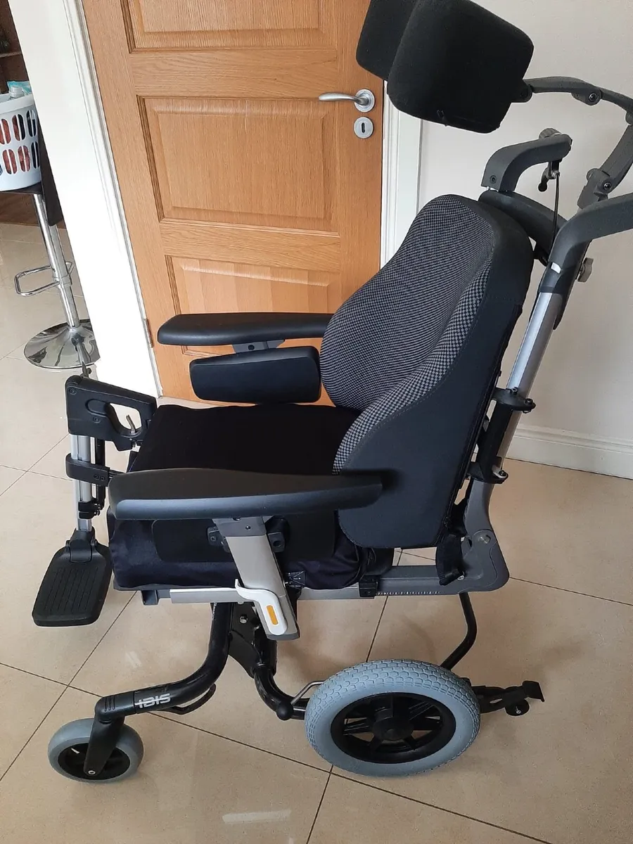 Wheelchair Breezy IBIS tilt in space wheelchair for sale in Co. Louth