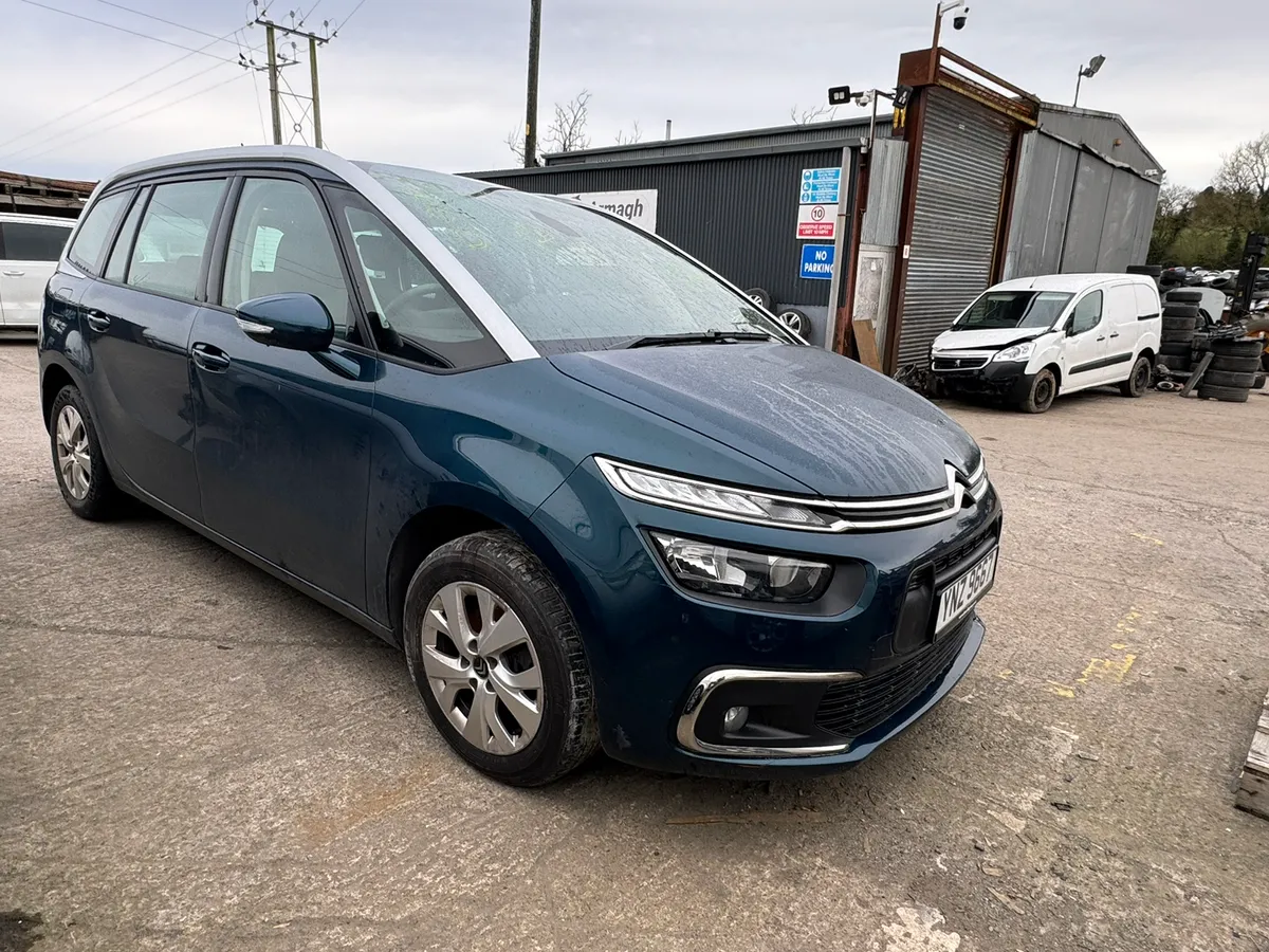 Breaking 2020 CITREON c4 grand spacetourer - Image 3