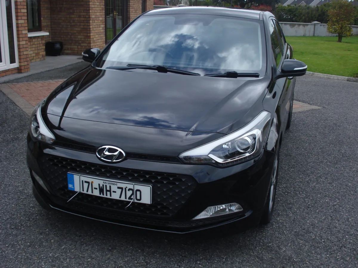 Hyundai i20 2017 - Image 2