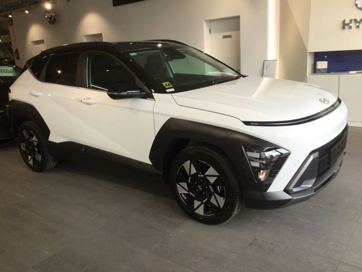 Hyundai Kona Elegance Hybrid- Two Tone - - Image 1