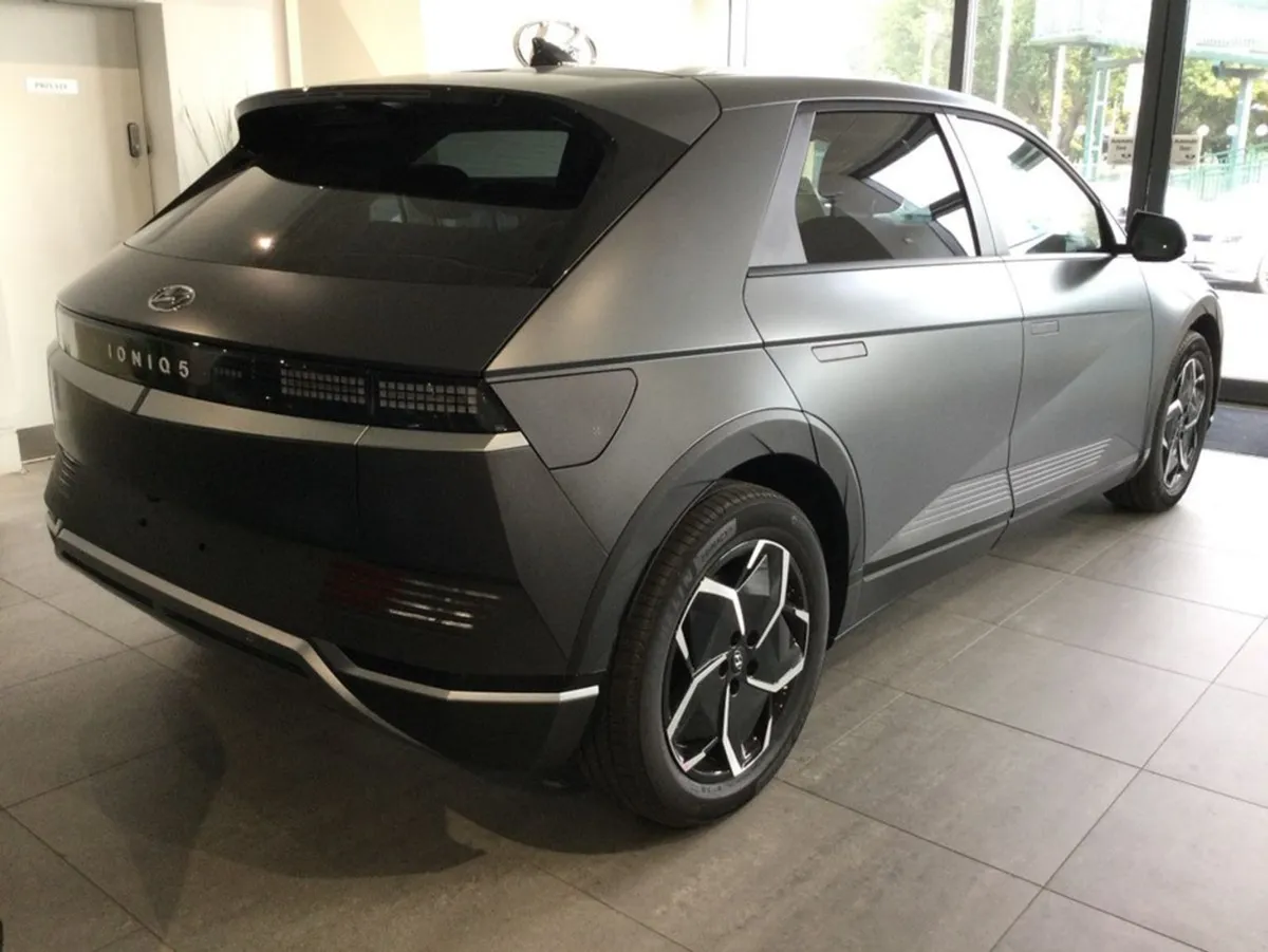 Hyundai Ioniq 5 77kw Stellar - Up To 481 Km Range - Image 3