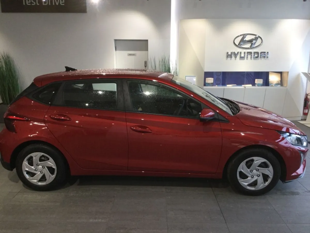 Hyundai i20 i20 Classic - New Model - Mega Spec - - Image 2