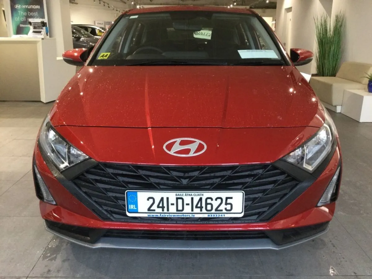 Hyundai i20 i20 Classic - New Model - Mega Spec - - Image 4