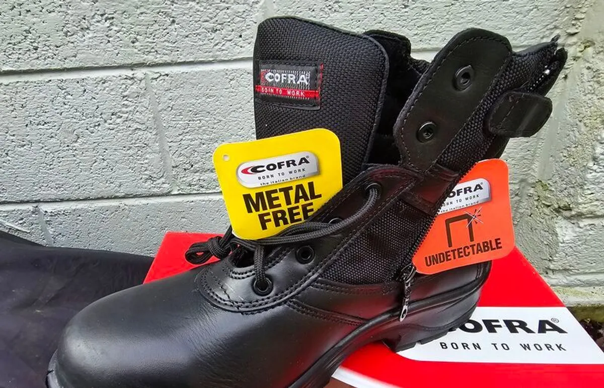 Safety work Boots Size UK 9 - Image 1