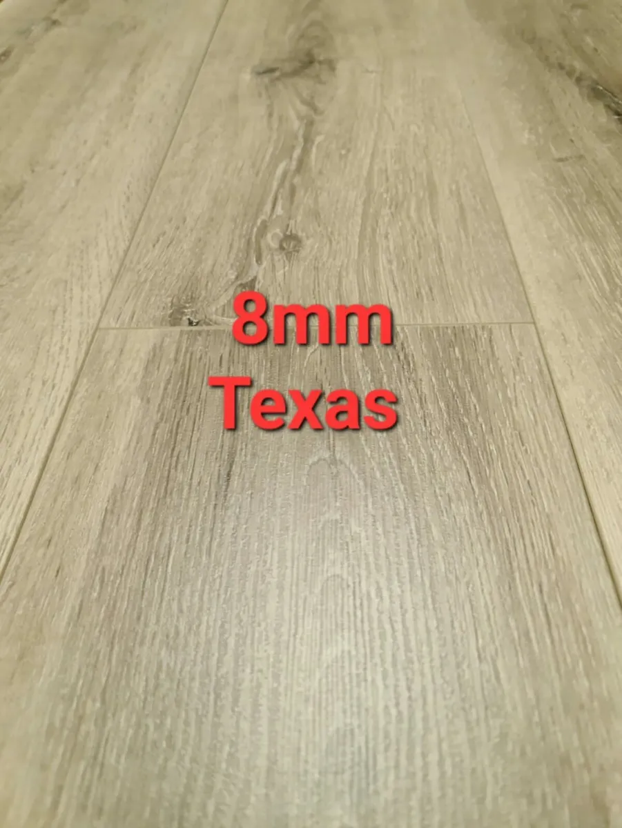 8mm laminate flooring for sale in Co. Dublin for €10 on DoneDeal