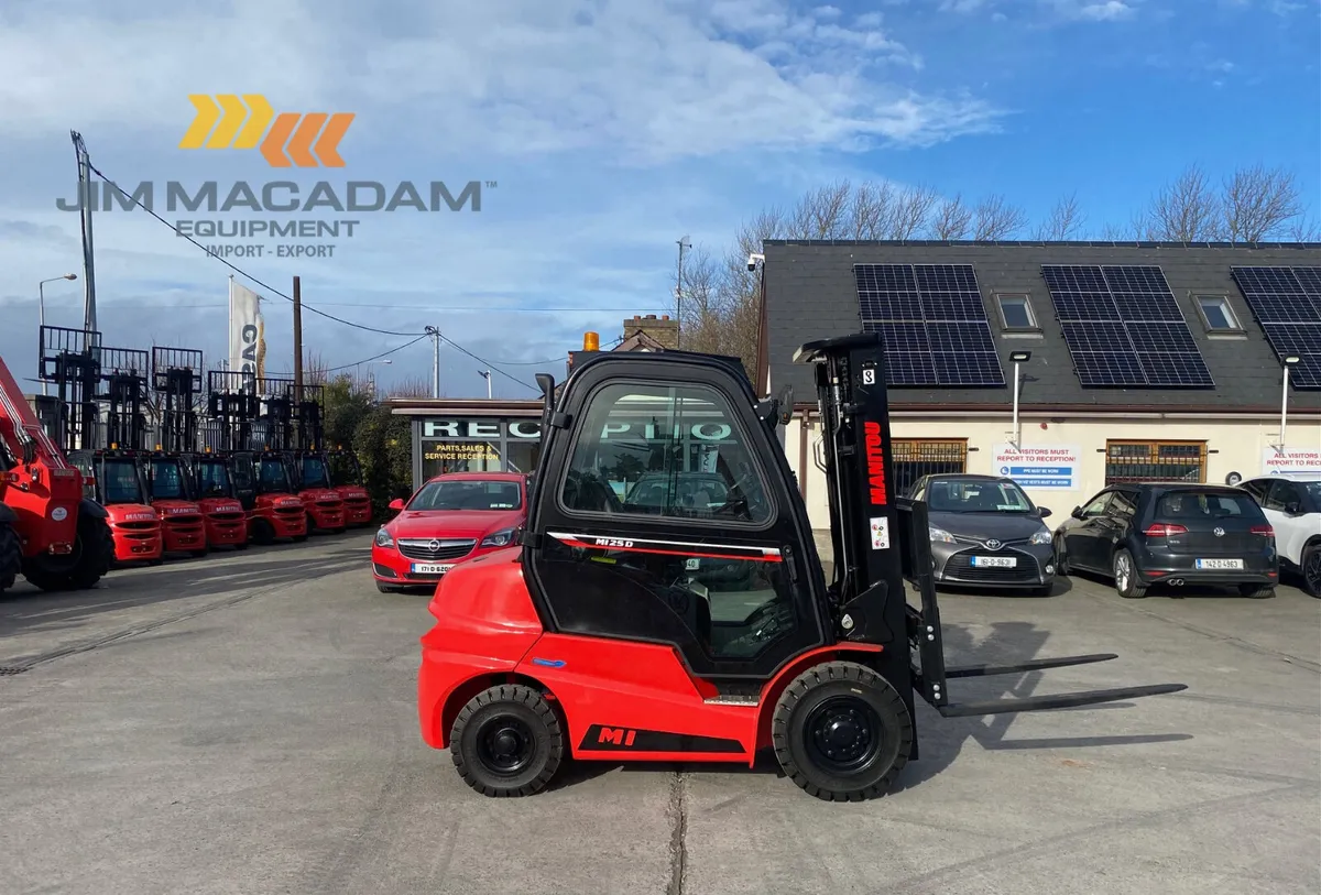 Manitou MI 25 D Forklift Cab Demonstrator Unit - Image 3