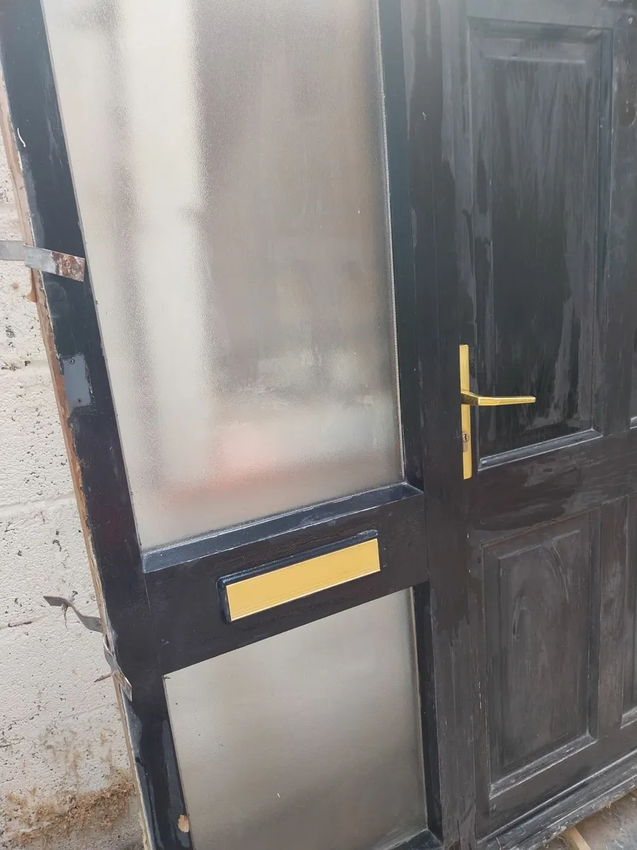 Front door for sale in Co. Kerry for €300 on DoneDeal