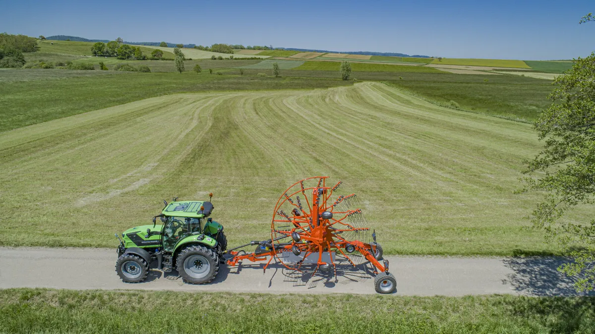 KUHN GA-1031 TWIN-ROTOR RAKES - Image 2