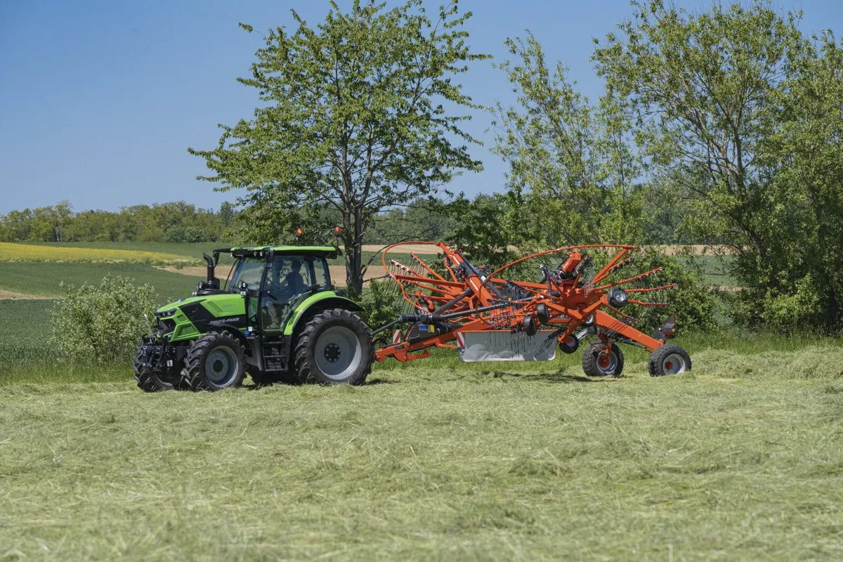 KUHN GA-1031 TWIN-ROTOR RAKES - Image 4