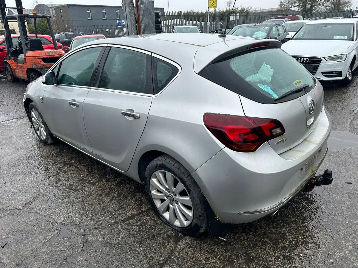 13 OPEL ASTRA 2.0 D FOR BREAKING - Image 2